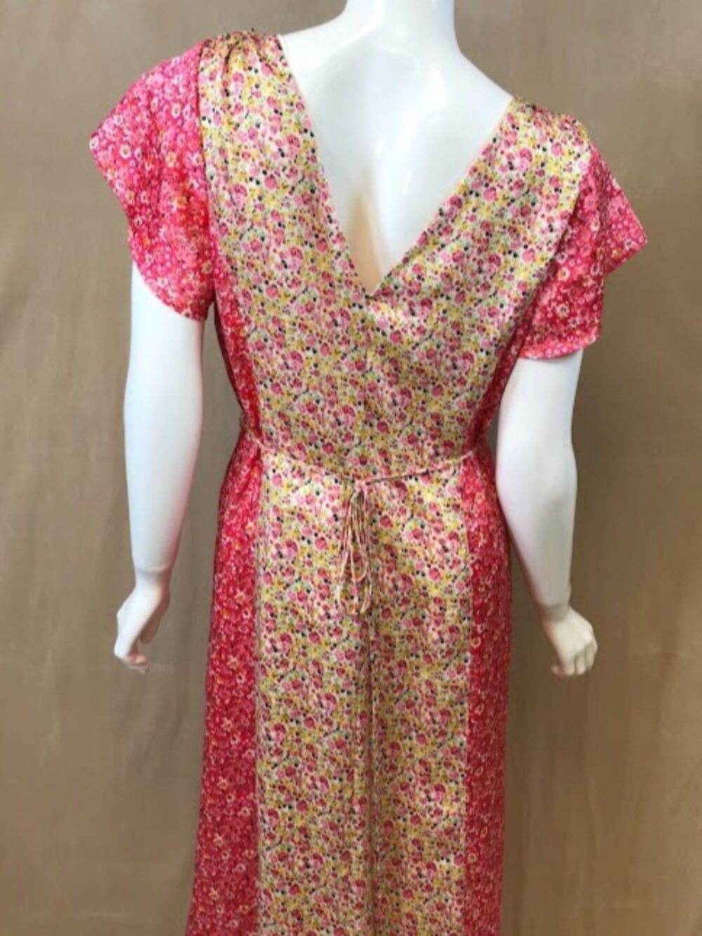 NWT Cinq A Sept Jessica Dress Ditzy Floral Pink Size 10 - Picture 4 of 13